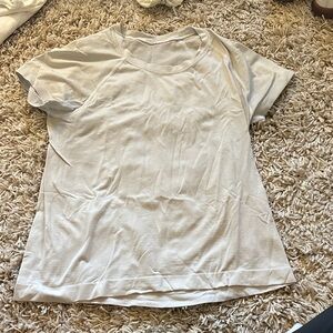 White lululemon swiftly tech